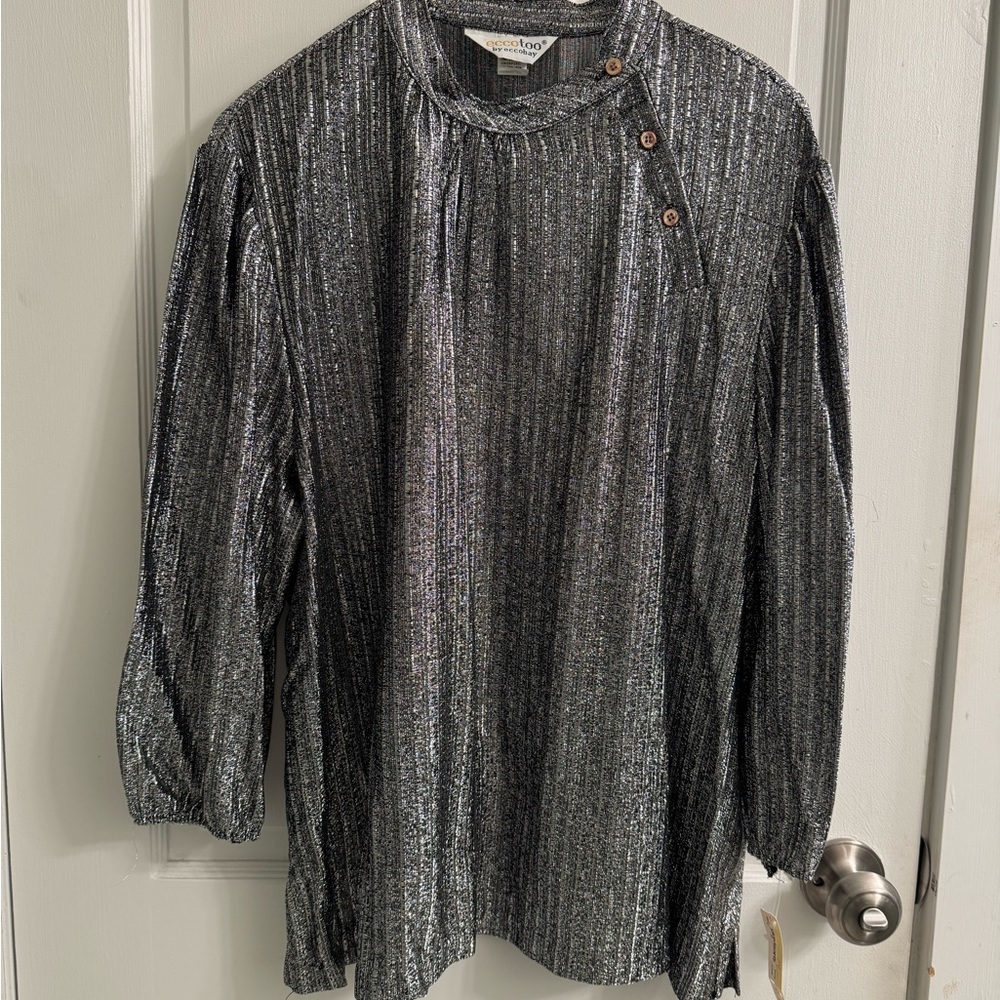 NWT Vintage Silver Metallic Top